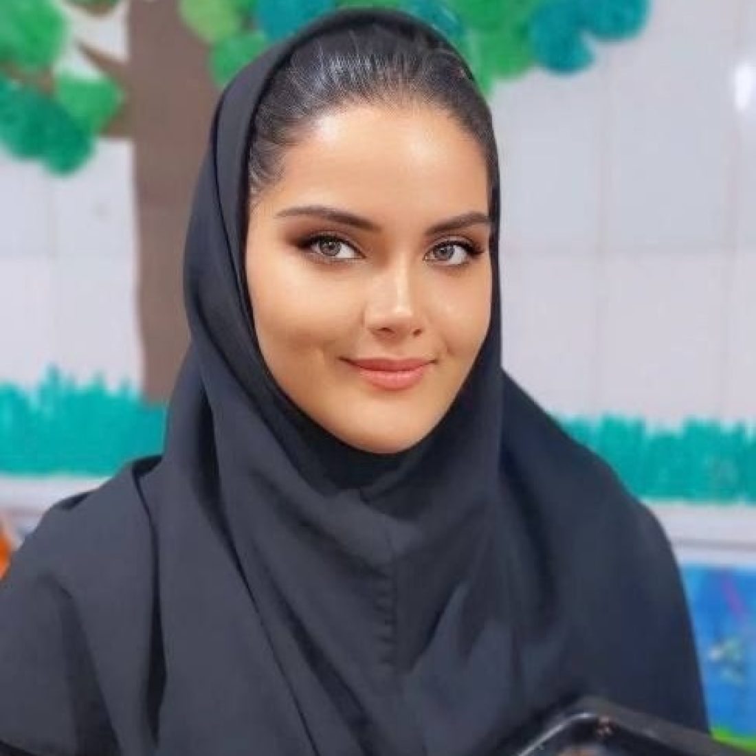 زهرا صادقی مربی آموزشی کودکان ۳ تا ۵ سال