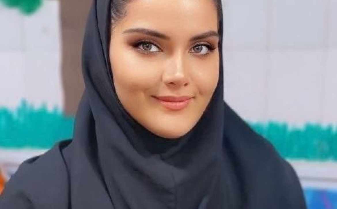 زهرا صادقی مربی آموزشی کودکان ۳ تا ۵ سال